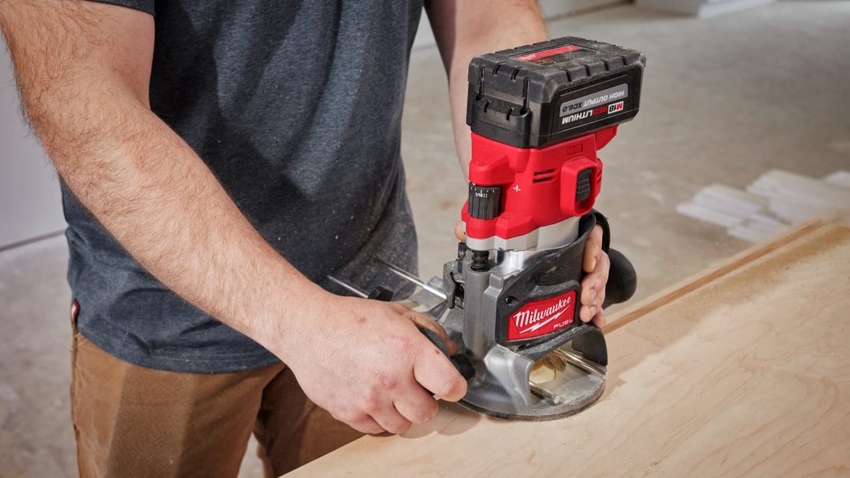 Milwaukee cheap 12v router