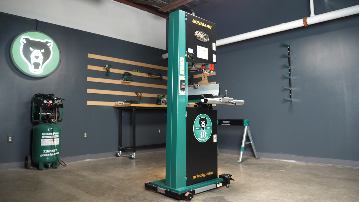 Grizzly 30th 2024 anniversary bandsaw